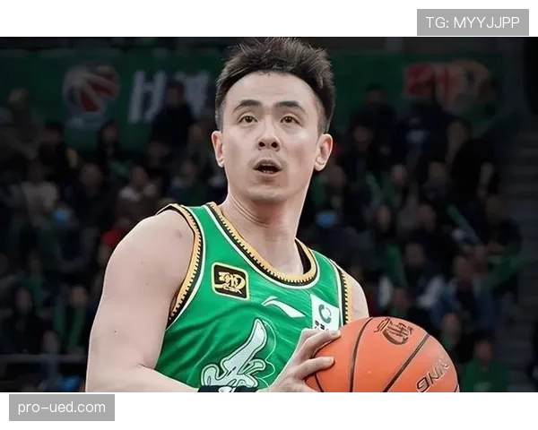 替补规则：换人次数与裁判执行流程解读